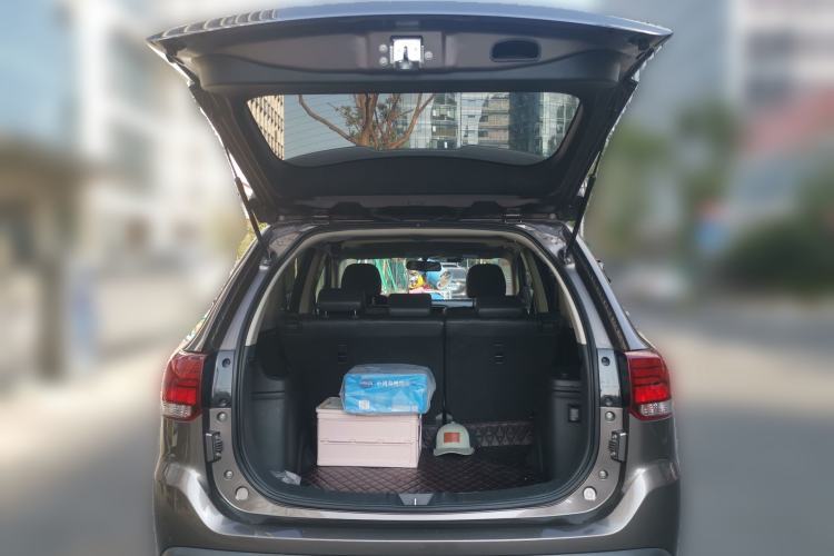 Used Mitsubishi Outlander 2020 2.0L Two-Wheel Drive Enjoyment Version 5 Seats