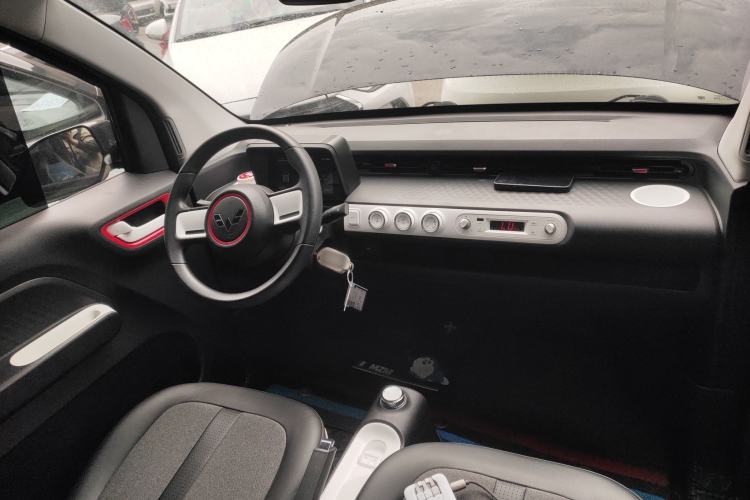 Used Wuling Hongguang MINIEV 2022 GAMEBOY 300km Enthusiast Model with Lithium Iron Phosphate