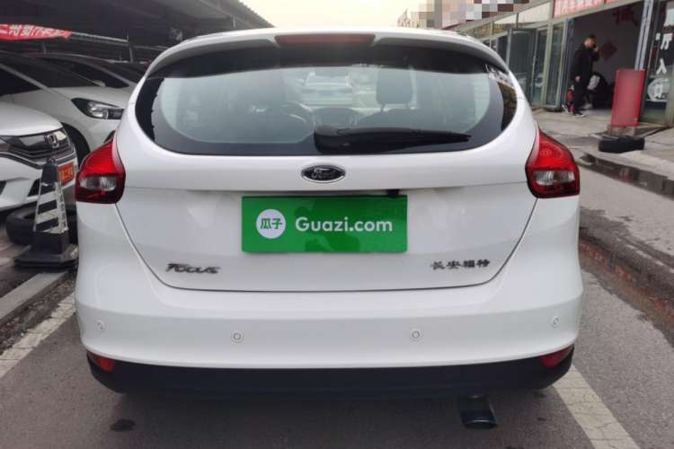 Used Ford Focus 2015 Hatchback 1.6L Automatic Fashion Edition
