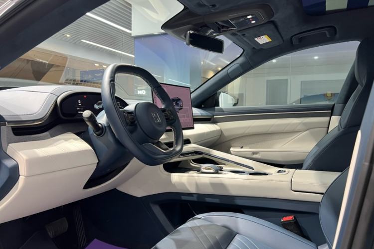 Used Zeekr 001 2025 WE Edition 100 kWh Rear-Wheel Drive