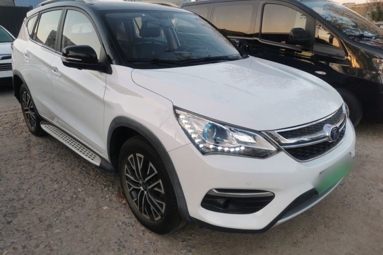 Used BYD Song New Energy 2017 Song DM 1.5TID All-Wheel Drive Luxury Model
