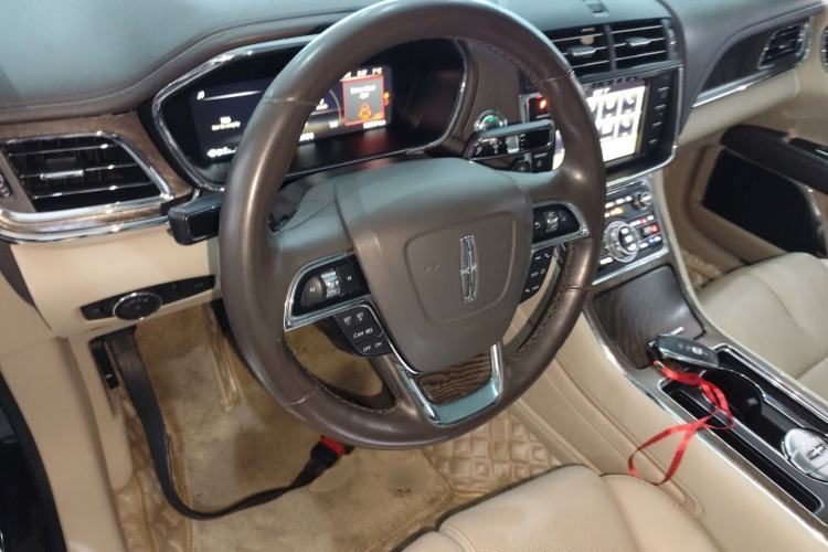 Used Lincoln Continental 2018 2.0T Two-Wheel Drive Deluxe Edition
