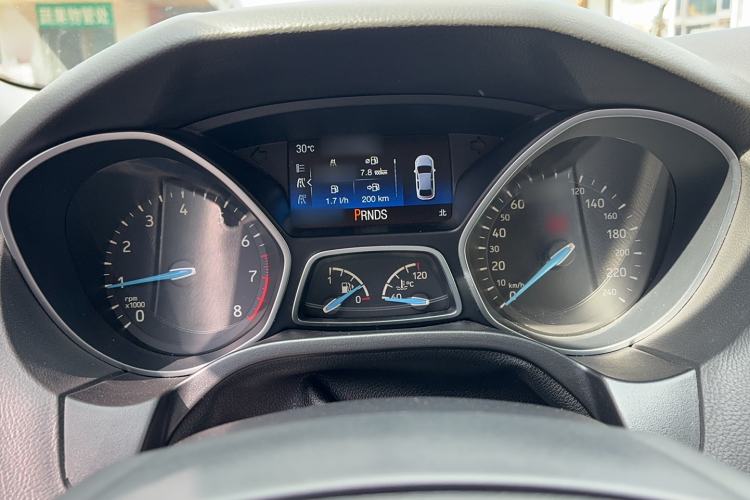 Used Ford Focus 2017 Sedan EcoBoost 180 Automatic Elite Model
