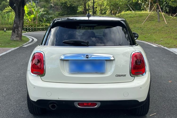 Used  MINI 2016 1.5T COOPER Five-Door Edition
