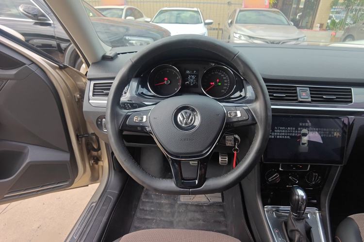 Used Volkswagen C-TREK 2018 1.5L Automatic Comfort Model
