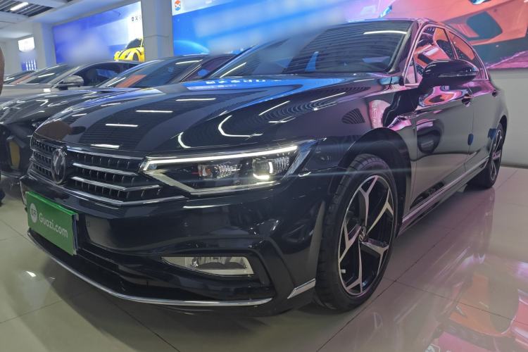 Used Volkswagen Magotan 2023 2 Million Units Commemorative Edition 330TSI DSG Luxury Version