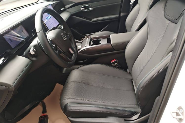 Used BYD Qin L 2025 EV 545KM Beyond Version
