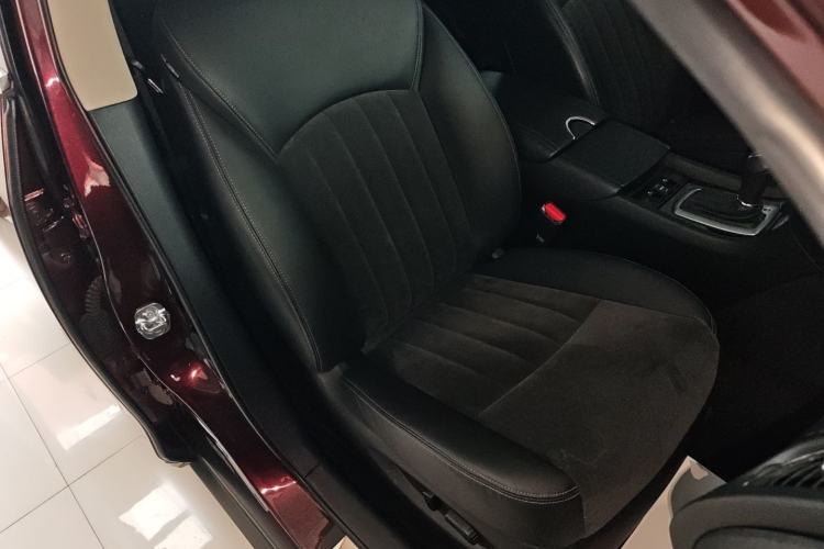 Used Infiniti QX50 2015 2.5L Comfort Edition
