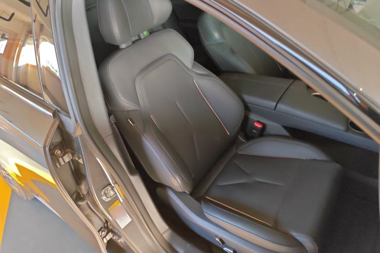 Used  SL03 2022 515 Pure Electric Version