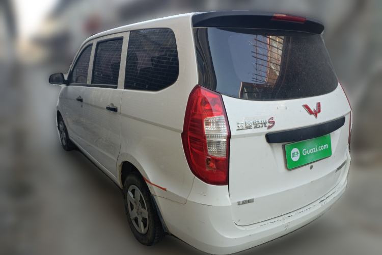 Used Wuling Hongguang 2018 1.2L Classic S Base Model
