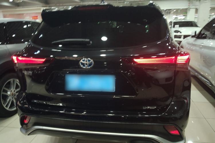 Used Toyota Crown Land Cruiser 2023 2.5L HEV Four-Wheel Drive Prestige Edition
