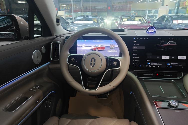 Used Hima AITO M9 2025 Extended-Range Ultra Version 52 kWh 5-Seater Edition