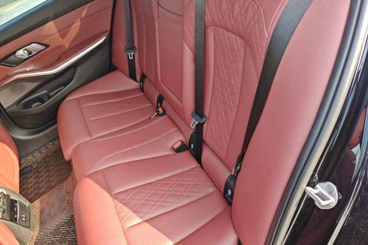 Used BMW i3 2022 eDrive 35 L
