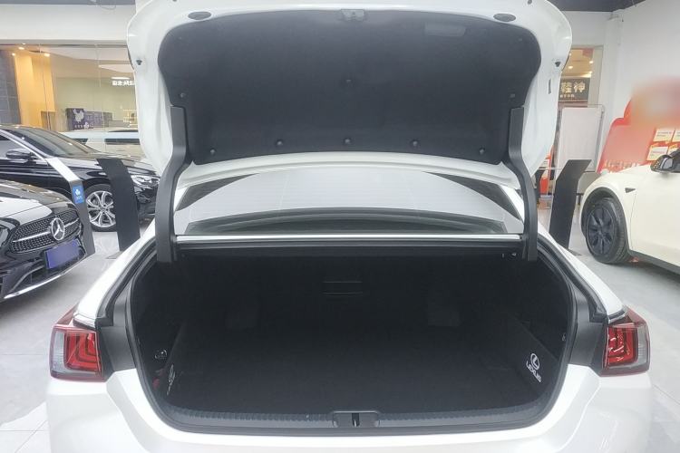 Used Lexus ES 2022 200 Excellence Edition
