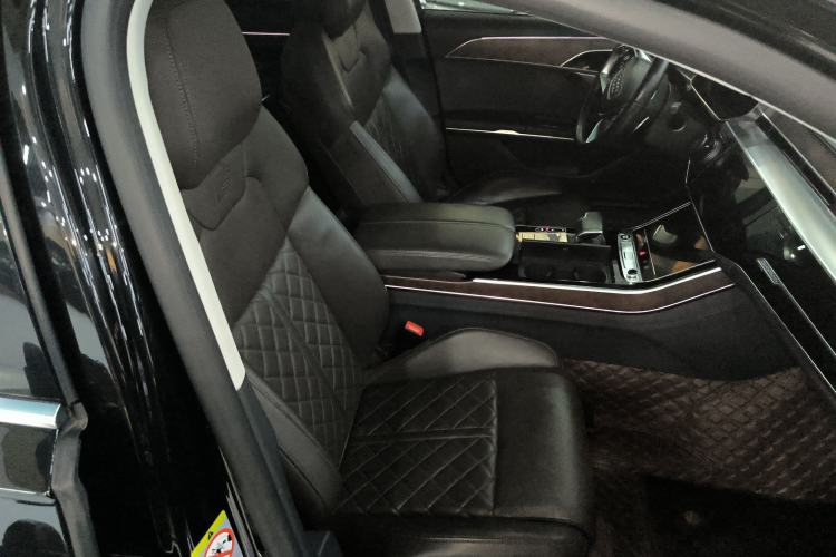 Used Audi A8 2021 A8L 55 TFSI quattro Luxury Model
