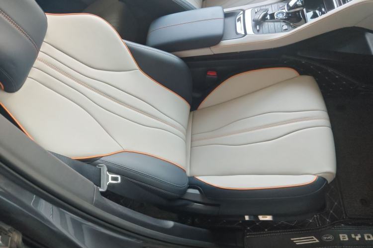 Used BYD Song PLUS New Energy 2021 EV Deluxe Model