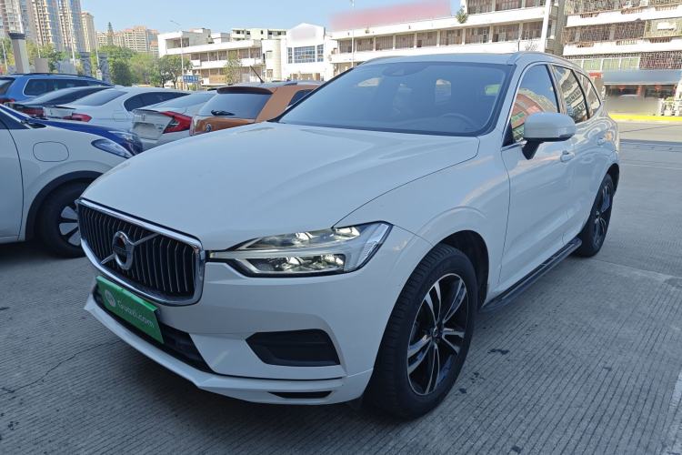 Used Volvo XC60 2018 T5 4x4 Smart Edition
