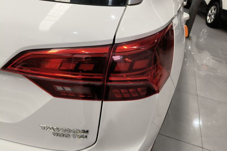 Used Volkswagen Tayron 2019 330TSI Two-Wheel Drive Luxury Model China VI Standard
