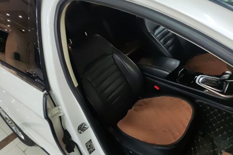 Used Ford Edge 2016 EcoBoost 245 Two-Wheel-Drive Titanium 7-Seater