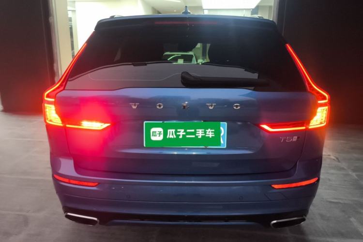 Used Volvo XC60 2019 T5 4x4 Smart & Dynamic Sport Edition China VI Standard