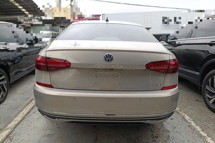 Used Volkswagen Passat 2019 330TSI Elite Edition China VI
