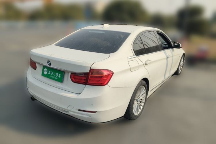 Used BMW 3 Series 2013 Facelift 320Li Fashion Design Package