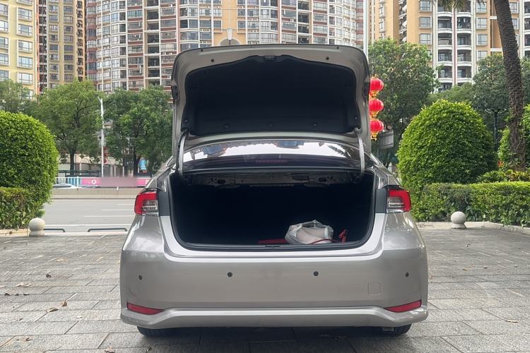 Used Toyota Corolla 2021 Dual-Motor 1.8L E-CVT Elite Edition
