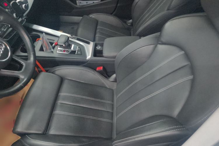 Used Audi A4L 2024 40 TFSI Fashion Dynamic Model
