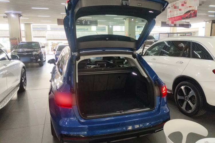 Used Audi A4 (Import) 2023 Avant 40 TFSI Fashionable and Dynamic Model