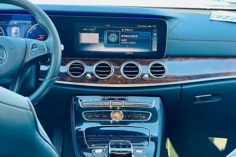 Used Mercedes-Benz E-Class 2016 E 300 L Stylish Model