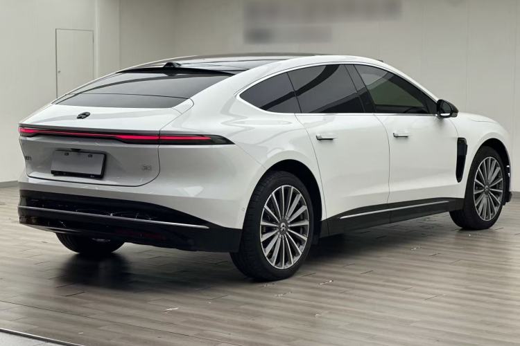 Used Nio ET9 2025 100 kWh