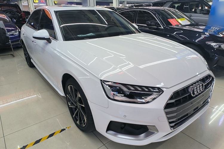 Used Audi A4L 2022 40 TFSI Stylish and Elegant Edition
