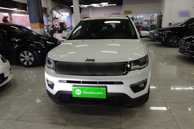 Used  Compass 2017 200T Automatic Family Edition
