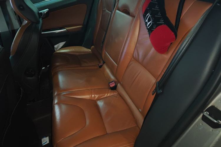 Used Volvo V60 2014 T5 Zhiya Edition