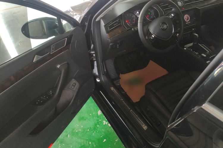 Used Volkswagen Magotan 2019 330TSI DSG Luxury Version China VI Standard
