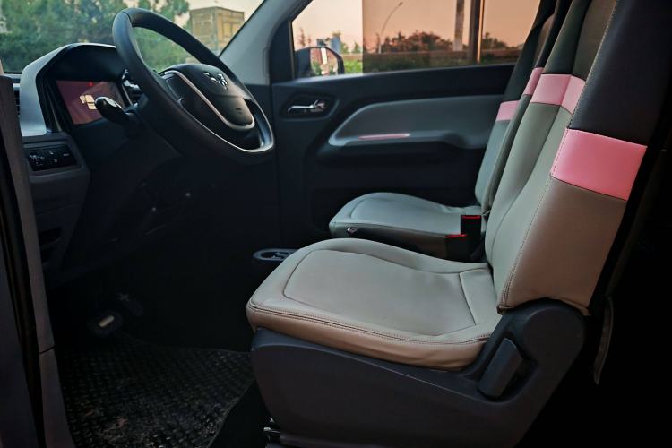 Used Wuling Hongguang MINIEV 2021 Macaron Fashion Model Lithium Iron Phosphate
