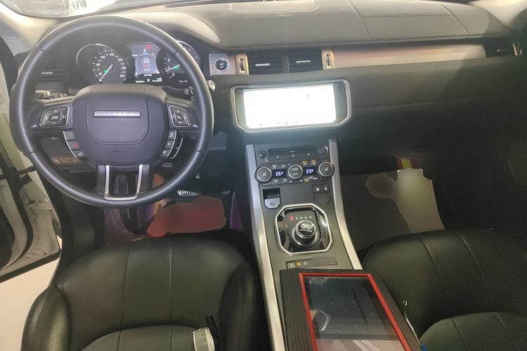 Used Land Rover Range Rover Evoque 2018 240 PS SE Smart Brilliance Edition
