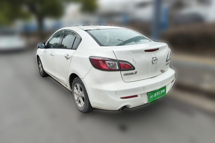 Used Mazda Mazda 3 2015 Sedan 1.6L Automatic Comfort Model