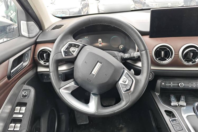 Used Wey VV6 2021 2.0T Two-Wheel Drive Smart Protection+
