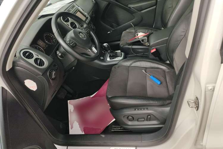 Used Volkswagen Tiguan 2013 2.0 TSI Automatic All-Wheel-Drive Flagship Edition
