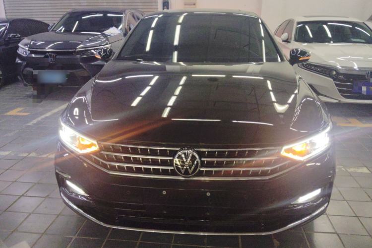 Used Volkswagen Magotan 2023 2 Million Units Limited-Edition 280TSI DSG Comfort Version
