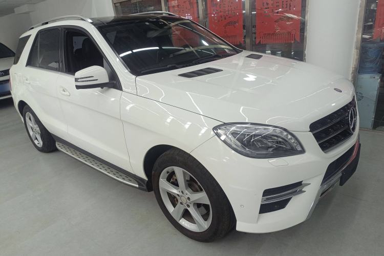 Used Mercedes-Benz M-Class 2014 ML 400 4MATIC Dynamic Model