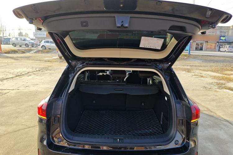 Used Wey VV6 2021 2.0T All-Wheel Drive Zhiyu+
