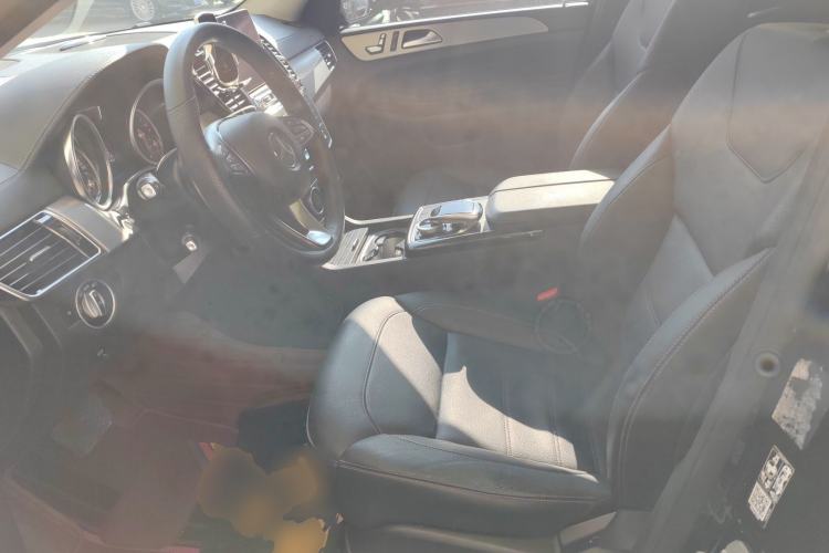 Used Mercedes-Benz GLE Coupe 2017 GLE 400 4MATIC Coupe SUV