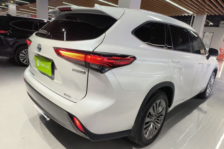 Used Toyota Highlander 2022 Dual-Engine 2.5L Four-Wheel Drive Prestige Version 7 Seats