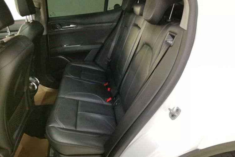 Used Alfa Romeo Stelvio 2017 2.0T 200HP Elite Edition
