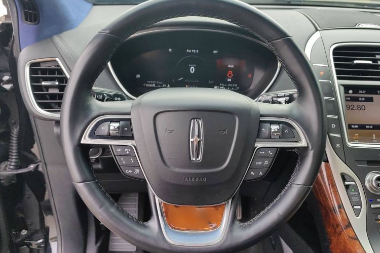 Used Lincoln Nautilus 2019 2.0T Four-Wheel Drive Luxury Edition China VI Standard
