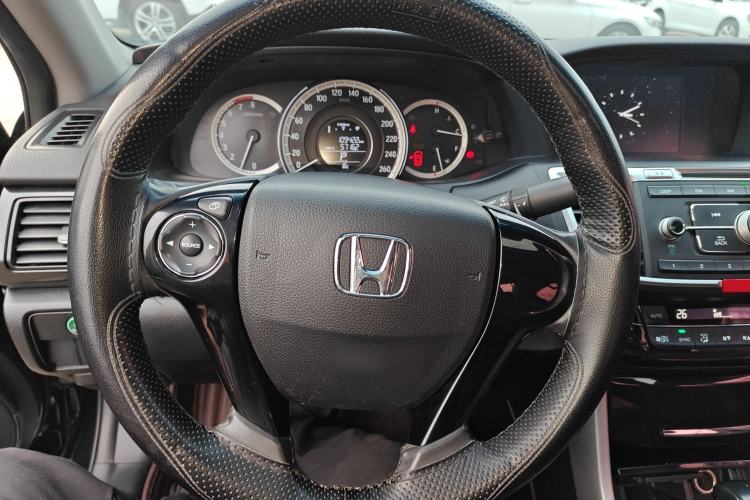 Used Honda Accord 2016 2.0L Elite Edition
