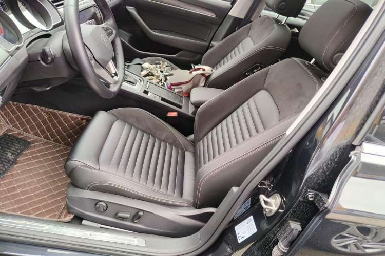 Used Volkswagen Magotan 2020 330TSI DSG Leading Model
