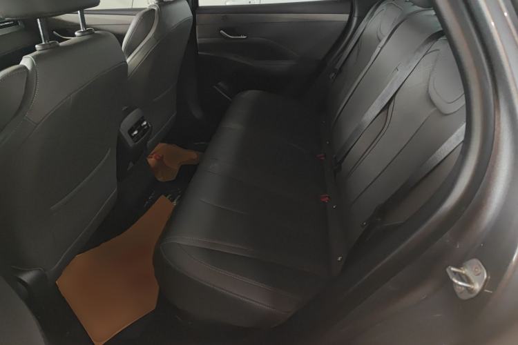 Used BYD Qin PLUS 2025 DM-i Smart Drive 55KM Leading Model
